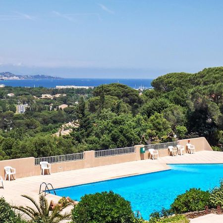 Maison Charmante A Cogolin Avec Vue Sur La Mer Et Piscine Buitenkant foto